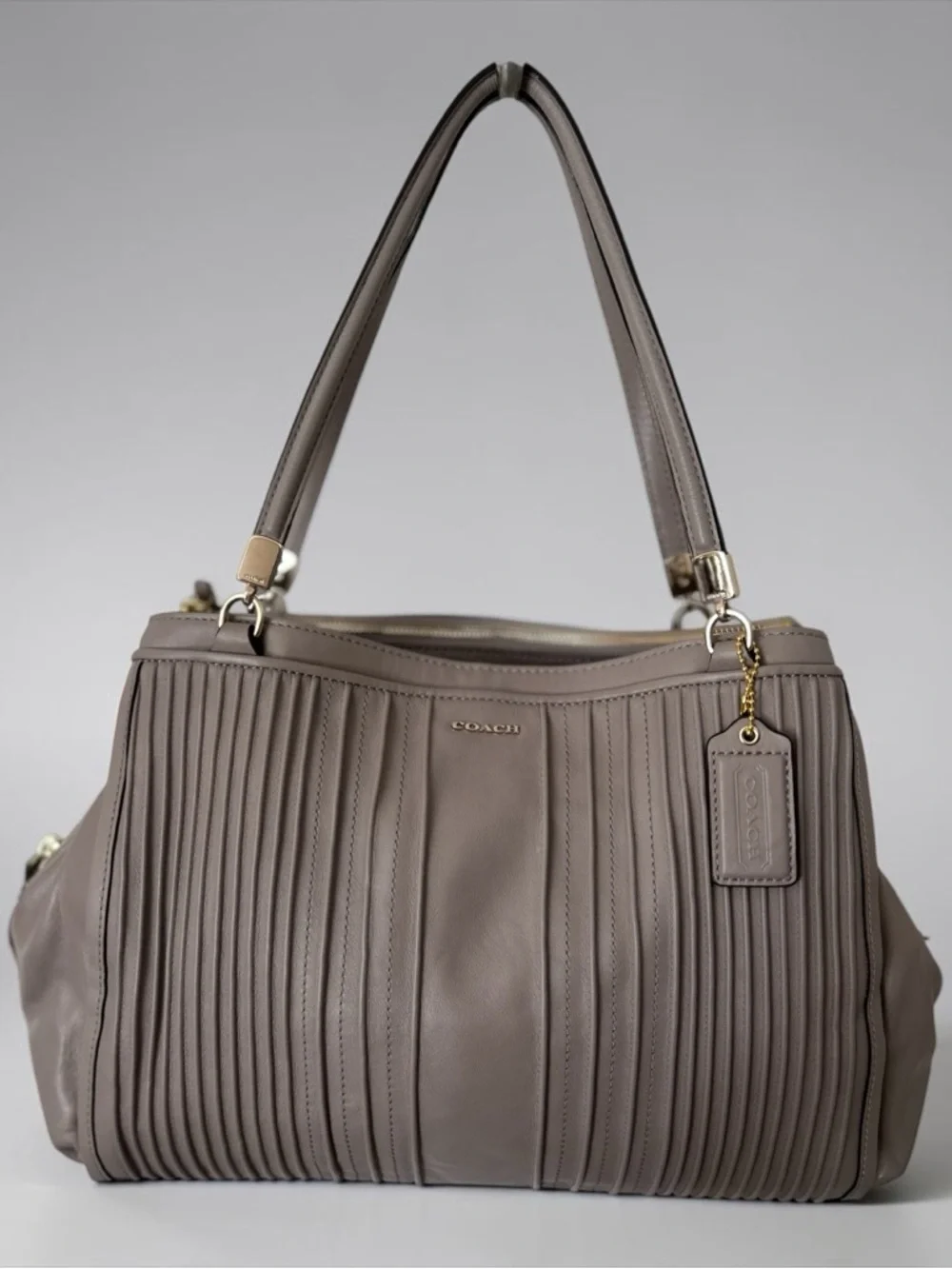 Coach Madison Cafe Carryall Shoulder Bag -Pintuck, Pleated Leather- Grey Birch - Picture 3 of 12
